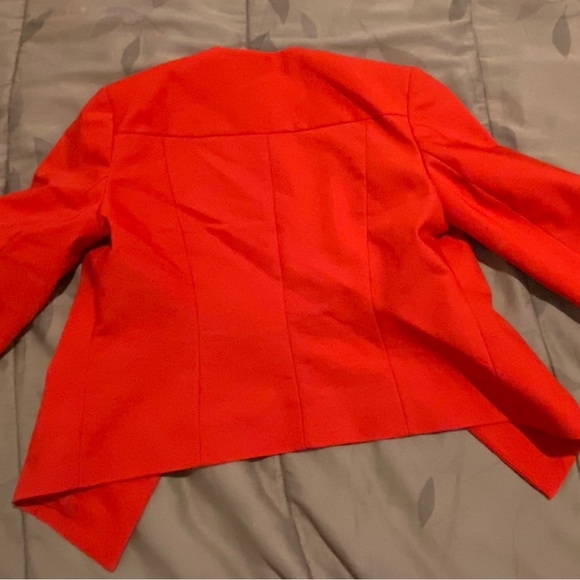 Women’s red business suit jacket by Express - size 10 - Picture 2 of 6